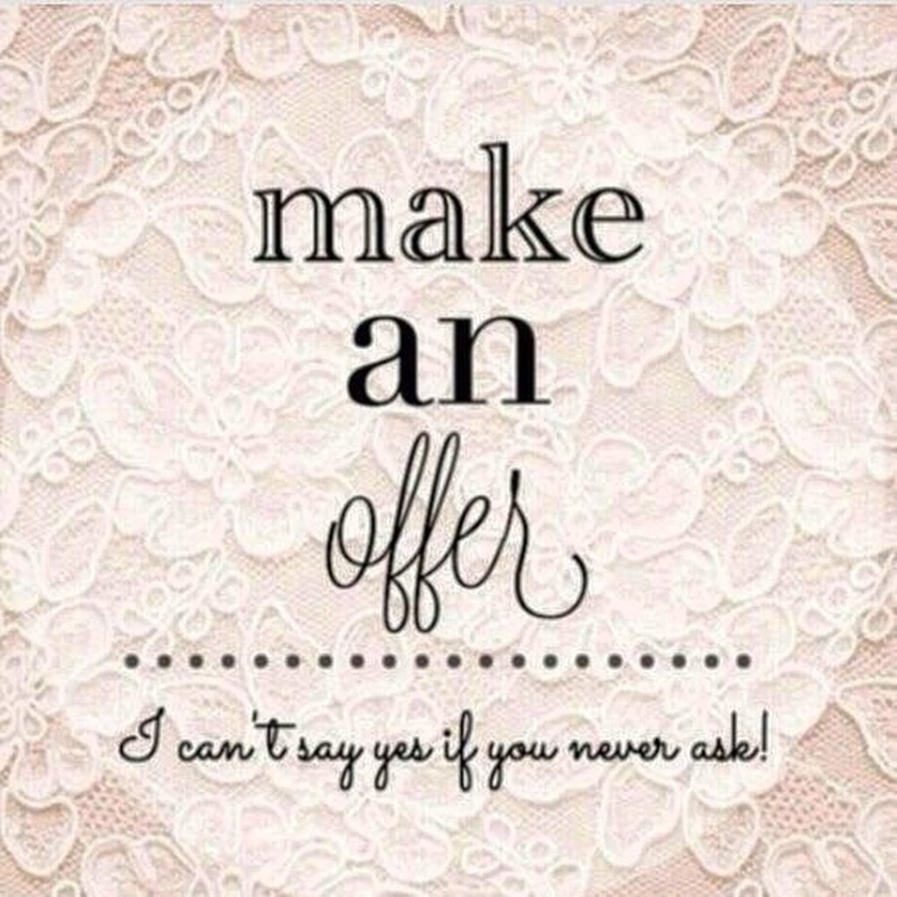 💕🎉BUNDLE AND SAVE😊💕